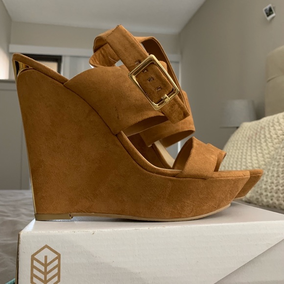 Wedges - Picture 3 of 5